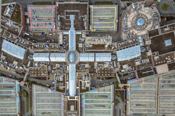 Aerial view, CentrO Oberhausen shopping centre, Borbeck, Oberhausen, Ruhr area, North Rhine-Westphalia, Germany, DE, shopping, shopping centre, shopping markets, shopping place, shopping mall, Europe, shapes and colours, aerial view, aerial photography, aerial photography, Ferris wheel, shopping, shopping centre, overview, bird's eye view, birds-eyes view, overview