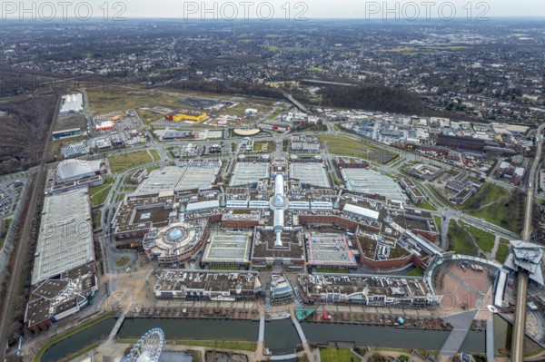 Aerial view, CentrO Oberhausen shopping centre, Borbeck, Oberhausen, Ruhr area, North Rhine-Westphalia, Germany, DE, shopping, shopping centre, shopping markets, shopping place, shopping mall, Europe, aerial view, aerial photography, aerial photography, Ferris wheel, shopping, shopping centre, overview, bird's eye view, birds-eyes view, overview