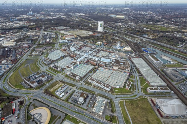 Aerial view, CentrO Oberhausen shopping centre, renovation work on the covered gasometer, Borbeck, Oberhausen, Ruhr area, North Rhine-Westphalia, Germany, DE, shopping, shopping centre, shopping markets, shopping square, shopping centre, Europe, aerial view, aerial photography, aerial photography, renovation work, Ferris wheel, shopping, shopping, shopping centre, overview, bird's-eye view, bird's-eye view, overview