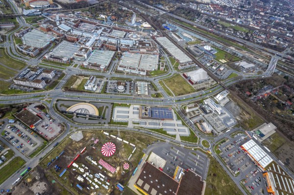 Aerial view, CentrO Oberhausen shopping centre, Borbeck, Oberhausen, Ruhr area, North Rhine-Westphalia, Germany, DE, shopping, shopping centre, shopping markets, shopping place, shopping mall, Europe, aerial view, aerial photography, aerial photography, Ferris wheel, shopping, shopping centre, overview, bird's eye view, birds-eyes view, overview