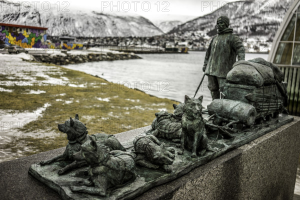Norway tromsö statue