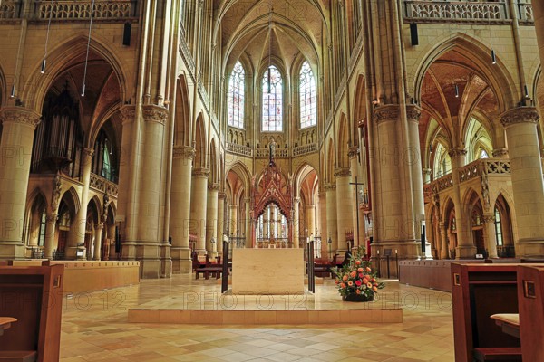 Magnificent interior of a Gothic church with high vaults and colourful stained glass windows, Maria Empfängnis Dom Linz Upper Austria Austria