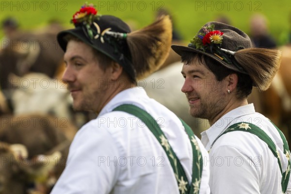 Cattle drive, herdsmen, portrait, felt hat, chamois beard, traditional traditional costume, Oberstdorf, Oberallgäu, Allgäu Alps, Bavaria, Germany