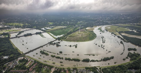 Aerial photo, Ruhr flood, flooding, Ruhrbogen between Oberhausen-Alstaden and Mülheim, Alstaden, Oberhausen, Ruhr area, North Rhine-Westphalia, Germany, DE, Europe, birds-eyes view, aerial photo, aerial photography, aerial photography, overview, overview, bird's eye view, floods, floods of the century