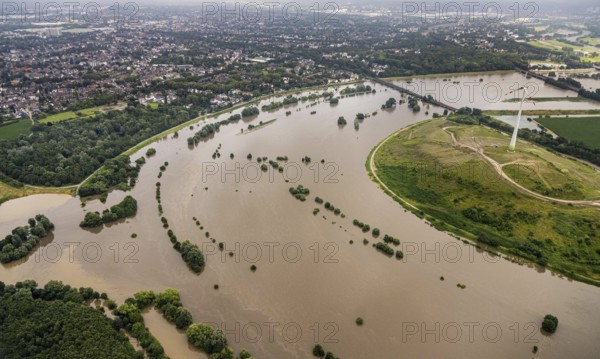 Aerial photo, Ruhr flood, flooding, Ruhrbogen between Oberhausen-Alstaden and Mülheim, Alstaden, Oberhausen, Ruhr area, North Rhine-Westphalia, Germany, Duisburg, DE, Europe, birds-eyes view, aerial photo, aerial photography, aerial photography, overview, overview, bird's eye view, floods, floods of the century