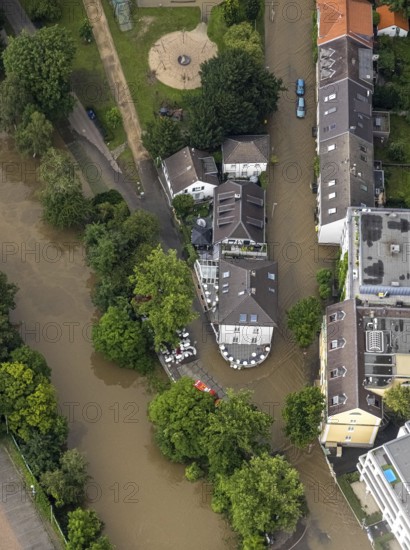 Aerial photo, Ruhr flood, flooding, Café Plati, Altstadt I - Südwest, Mülheim an der Ruhr, Ruhr area, North Rhine-Westphalia, Germany, DE, Europe, birds-eyes view, aerial photo, aerial photography, aerial photography, overview, overview, bird's eye view, floods, flood of the century