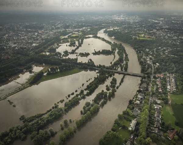 Aerial photo, Ruhr flood, flooding, Ruhr flooding near Menden and Ickten, Mülheim an der Ruhr, Ruhr area, North Rhine-Westphalia, Germany, DE, Europe, birds-eyes view, aerial photo, aerial photography, aerial photography, overview, overview, bird's eye view, floods, floods of the century