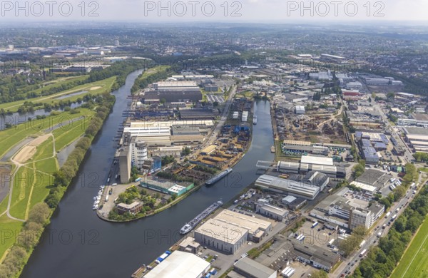 Aerial view, Rhine-Ruhr harbour Mülheim, shipping canal, Am Nordhafen, Rheinstraße, Speldorf, Mülheim an der Ruhr, Ruhr area, North Rhine-Westphalia, Germany, DE, Europe, commercial enterprises, commercial area, commercial area, commercial location, commercial use, harbour, industrial area, industrial location, aerial view, aerial photography, aerial photography, overview, bird's-eye view, overview