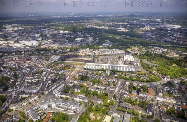 Aerial view, Ruhrbahn site, professional fire brigade, Zur Alten Dreherei, main workshop, Camera Obscura, Broich - Ost, Mülheim an der Ruhr, Ruhr area, North Rhine-Westphalia, Germany, DE, Europe, fire station, fire brigade, aerial view, aerial photography, aerial photography, overview, bird's-eye view, overview