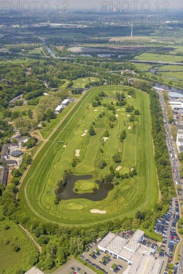 Aerial view, Raffelberg racecourse with golf course inside, Speldorf - Northwest, Mülheim an der Ruhr, Ruhr area, North Rhine-Westphalia, Germany, Akazienallee, DE, Europe, golf, golf course, golf club, Raffelberg golf club, golf course, golf meadow, aerial view, aerial photography, aerial photography, equestrian sports, racecourse, Ruhrorter Straße, sport, overview, bird's-eye view, overview