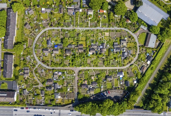 Aerial view, allotment garden site KGV Stollenhof, Saarner Straße, Speldorf, Mülheim an der Ruhr, Ruhr area, North Rhine-Westphalia, Germany, DE, Europe, shapes and colours, community garden, KGV, allotment garden, allotment garden site, allotment garden association, aerial view, aerial photography, aerial photography, allotment garden, overview, bird's-eye view, overview