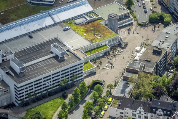 Aerial view, Forum City Mülheim Kurt-Schumacher-Platz, shopping street with outdoor catering, Altstadt I, Mülheim an der Ruhr, Ruhr area, North Rhine-Westphalia, Germany, distance rule, corona measures, corona virus, Covid-19, DE, shopping centre, shopping mall, shopping mile, shopping square, shopping centre, Europe, pedestrian zone, hygiene measures, aerial view, aerial photography, aerial photography, shopping, shopping centre, overview, virus, bird's eye view, birds-eyes view, overview