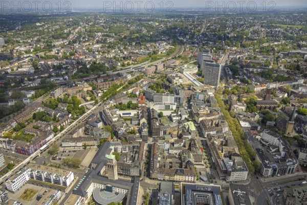 Aerial view, Forum City Mülheim, city centre, Mülheim main station, Altstadt I, Mülheim an der Ruhr, Ruhr area, North Rhine-Westphalia, Germany, Altstadt, Am central railway station, railway station, city, DE, Deutsche Bahn AG, Europe, Hans-Böckler-Platz, main station, Hbf, high-rise buildings, city centre, aerial view, aerial photography, aerial photography, townscape, city area, overview, bird's-eye view, overview