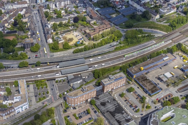 Aerial view, Forum City Mülheim, Hans-Böckler-Platz, Mülheim main station, Altstadt II - Südost, Mülheim an der Ruhr, Ruhr area, North Rhine-Westphalia, Germany, Altstadt, Am central railway station, railway station, DE, Deutsche Bahn AG, Europe, main station, Hbf, aerial view, aerial photography, aerial photography, overview, bird's-eye view, overview