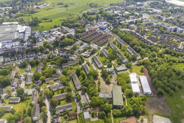 Aerial view, residential area Kölner Straße, Im Wiesengrund, Westkapeller Ring, Saarn, Mülheim an der Ruhr, Ruhr area, North Rhine-Westphalia, Germany, DE, Europe, property tax, real estate, aerial view, aerial photography, aerial photography, Mats Kamp, apartment buildings, apartment blocks, overview, bird's eye view, residential complex, living and living, residential area, residential buildings, residential quality, residential neighbourhood, housing estate, birds-eyes view, overview