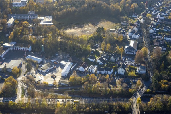 Aerial view, renovation at the district court Menden and housing estate with construction site Gisbert-Kranz-Straße in Menden, Sauerland, North Rhine-Westphalia, Germany, construction work, construction area, building site, building plots, construction project, construction site, DE, Europe, property tax, real estate, aerial view, aerial photography, aerial photography, Menden, renovation, refurbishment, overview, bird's eye view, housing estate, living and living, residential area, residential buildings, residential neighbourhood, housing estate, birds-eyes view, overview