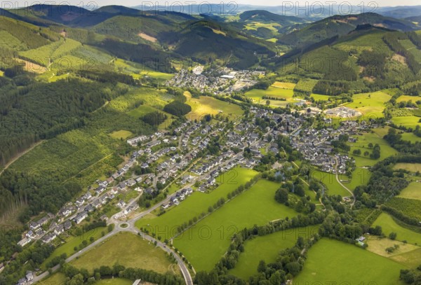 Aerial view, local view with spa gardens Saalhausen, Gleierbrück, Lennestadt, Sauerland, North Rhine-Westphalia, Germany, DEU, Europe, hilly landscape, spa gardens, aerial view, aerial photography, aerial photography, park, overview, bird's-eye view, living and life, residential area, quality of life, birds-eyes view, overview