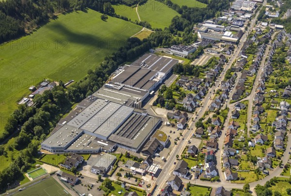 Aerial view, aerial view Elspe with commercial area Bielefelder Straße, Lennestadt, Sauerland, North Rhine-Westphalia, Germany, DEU, Europe, commercial enterprises, commercial area, commercial park, commercial location, commercial use, industrial area, industrial building, industrial location, aerial photograph, aerial photography, aerial photography, overview, bird's-eye view, overview