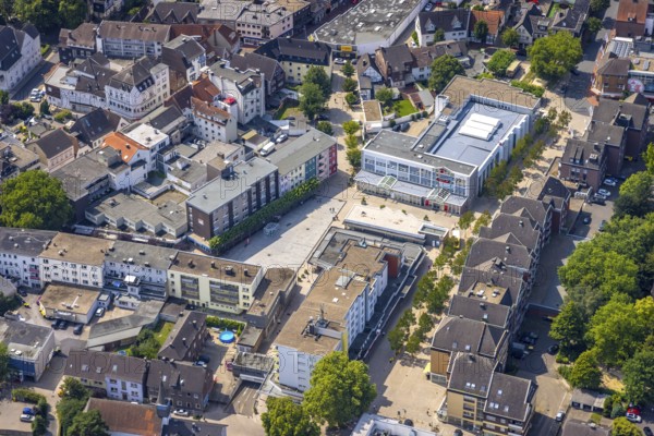 Aerial view, city centre Willy-Brandt-Platz and Adenauerstraße with savings bank building Unna Kamen, Kolonie Tannenberg, Kamen, Ruhr area, North Rhine-Westphalia, Germany, City, DE, Europe, city centre, aerial view, aerial photography, aerial photography, Sparkasse UnnaKamen, city centre, overview, bird's-eye view, overview