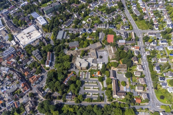 Aerial photo, Städtisches Gymnasium Kamen, Kolonie Tannenberg, Kamen, Ruhr area, North Rhine-Westphalia, Germany, education, educational institution, DE, Europe, grammar school, teaching institute, aerial photo, aerial photography, aerial photography, school, overview, bird's-eye view, birds-eyes view, overview