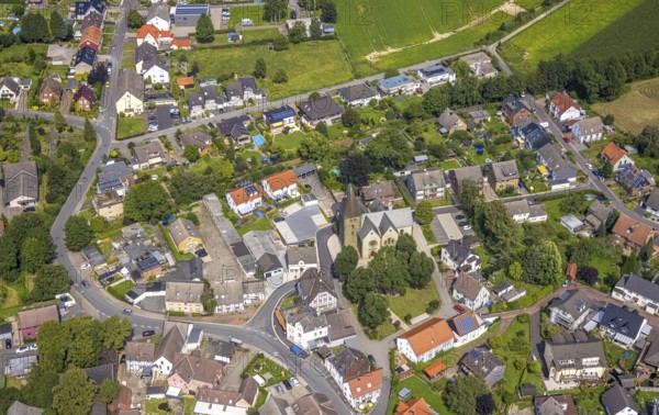 Aerial view, town centre with St. Margaret's Church and Lutherplatz in the Methler district, Kamen, Ruhr area, North Rhine-Westphalia, Germany, place of worship, DE, Europe, religious community, place of worship, holy place, church, parish, denomination, aerial view, aerial photography, aerial photography, religion, religious site, overview, bird's-eye view, bird's-eye view, overview