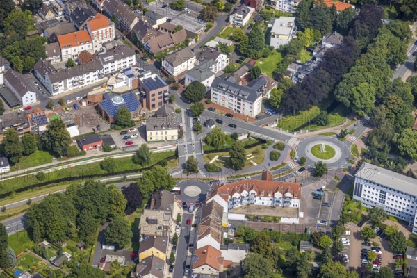 Aerial view, May bridge and partnership bridge at Sesekedamm with river Seseke in Kamen, Ruhr area, North Rhine-Westphalia, Germany, bridge, DE, Europe, Kamen, roundabout, roundabout, aerial view, aerial photography, aerial photography, Seseke level Kamen, overview, bird's-eye view, overview