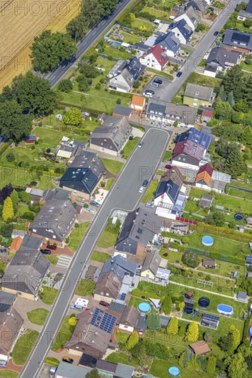 Aerial view, cul-de-sac, housing estate Margarethenweg in the district Methler in Kamen, Ruhr area, North Rhine-Westphalia, Germany, DE, Europe, property tax, real estate, Kamen, aerial view, aerial photography, aerial photography, overview, bird's-eye view, housing estate, housing and living, residential area, residential buildings, housing quality, housing estate, birds-eyes view, overview