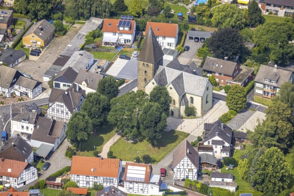 Aerial view, Evangelical Lutheran St Margaret's Church in the Methler district, Kamen, Ruhr area, North Rhine-Westphalia, Germany, place of worship, DE, Europe, religious community, place of worship, holy place, church, parish, denomination, aerial view, aerial photography, aerial photography, religion, religious site, overview, bird's-eye view, overview