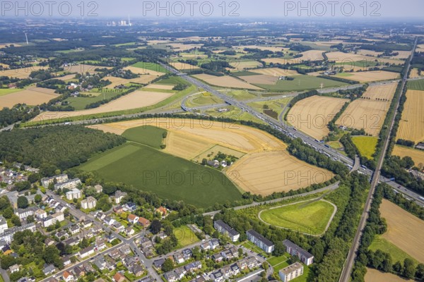 Aerial view, Kamen junction with A1 motorway and A2 motorway, Kamen, Ruhr area, North Rhine-Westphalia, Germany, motorway, Kamen junction, DE, Europe, shapes and colours, aerial view, aerial photography, aerial photography, road traffic, overview, traffic volume, bird's eye view, birds-eyes view, overview