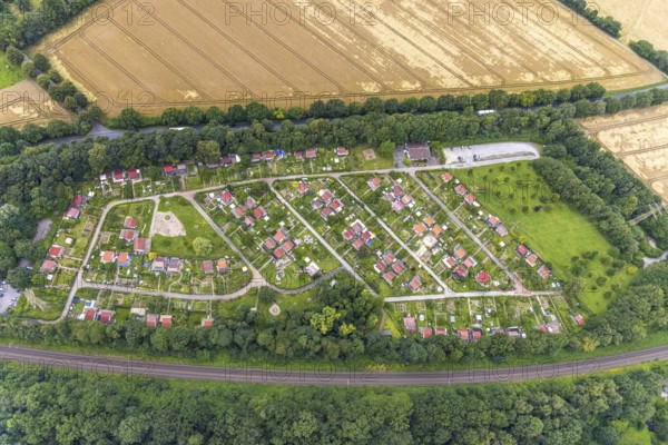Aerial view, allotment garden association Am Ölpfad, Obermassener Heide, Holzwickede, Ruhr area, North Rhine-Westphalia, Germany, DE, Europe, community garden, allotment garden, allotment garden site, allotment garden association, aerial view, aerial photography, aerial photography, allotment garden, overview, bird's-eye view, overview
