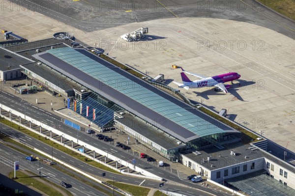 Aerial photo, Dortmund airport on the city limits of Holzwickede, Wickede, Dortmund, Ruhr area, North Rhine-Westphalia, Germany, DE, Europe, birds-eyes view, aerial photography, aerial photography, overview, overview, bird's eye view