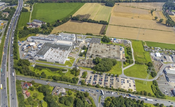 Aerial view, commercial area Unna / Kamen with 3M Deutschland GmbH, Kamen, Ruhr area, North Rhine-Westphalia, Germany, DE, Europe, commercial enterprises, commercial area, commercial park, commercial location, commercial use, industrial area, industrial building, industrial location, aerial photograph, aerial photography, aerial photography, overview, bird's-eye view, overview