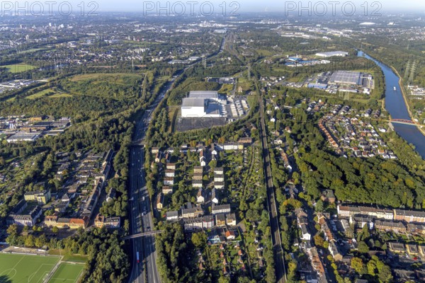 Aerial view, Nordfrost logistics centre in the district of Unser Fritz in Herne, noise problems of local residents, Ruhr area, North Rhine-Westphalia, Germany, DE, Europe, commercial enterprises, commercial area, commercial site, commercial use, Herne, industrial area, industrial site, aerial photograph, aerial photography, aerial photography, overview, bird's-eye view, bird's-eye view, former Unser Fritz colliery, overview