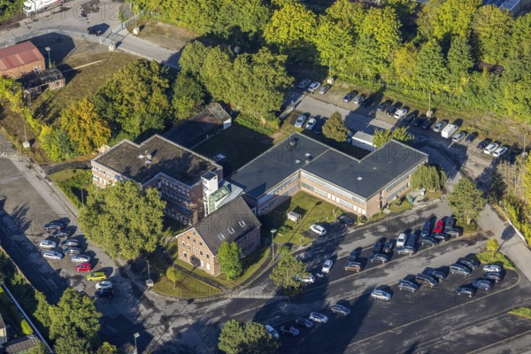 Aerial view, Eiffage Rail branch on Landgrafenstraße in the Wanne-Süd district of Herne, Ruhr area, North Rhine-Westphalia, Germany, DE, Europe, commercial enterprises, commercial area, commercial site, commercial use, Herne, industrial area, industrial site, aerial photograph, aerial photography, aerial photography, overview, bird's-eye view, bird's-eye view, overview