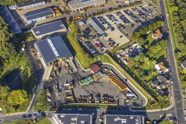 Aerial view, recycling centre Herne in the district Holsterhausen in Herne, Ruhr area, North Rhine-Westphalia, Germany, DE, Europe, commercial enterprises, commercial area, commercial area, commercial location, commercial use, Herne, aerial view, aerial photography, aerial photography, recycling centre, overview, bird's eye view, recycling centre Herne, birds-eyes view, overview
