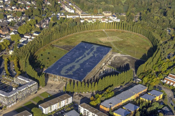 Aerial view, Mont-Cenis Academy with tree circle in the Sodingen district of Herne, Ruhr area, North Rhine-Westphalia, Germany, education, educational institution, DE, Europe, Herne, educational institute, aerial view, aerial photography, aerial photography, training centre, coal mine, overview, bird's-eye view, former Mont-Cenis colliery, former coal mine, overview