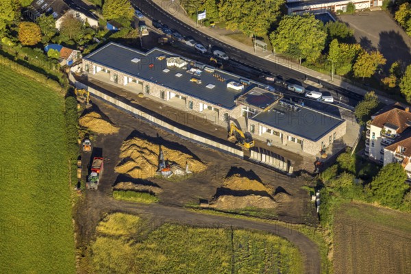 Aerial view, construction site with new building of a day care centre Am vineyard at Castroper Straße in the district Börnig in Herne, Ruhr area, North Rhine-Westphalia, Germany, construction work, construction area, building site, building plots, construction project, construction site, DE, Europe, Herne, kindergarten, day care centre, day care centre, aerial view, aerial photography, aerial photography, new building, overview, bird's-eye view, overview