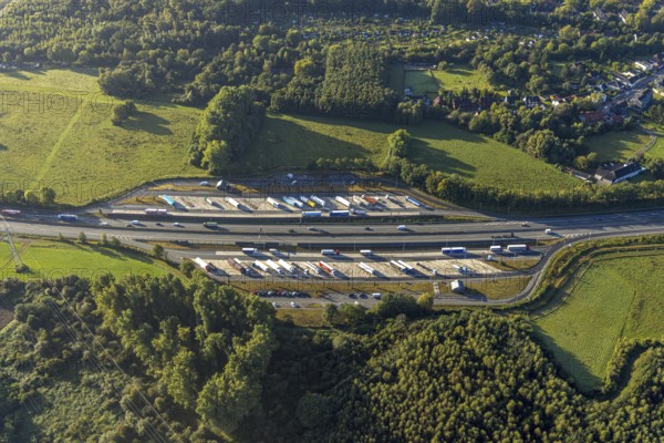 Aerial view, Lusebrink rest area and Holthauser Bruch rest area on the A42 motorway in the Bladenhorst district of Castrop-Rauxel, city limits to Herne, Ruhr area, North Rhine-Westphalia, Germany, motorway, Castrop-Rauxel, DE, Europe, aerial view, aerial photography, aerial photography, rest area, road traffic, overview, bird's eye view, birds-eyes view, overview