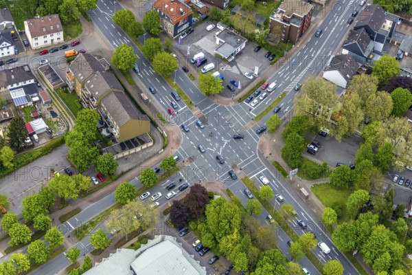 Aerial view, intersection Dorstener Straße Bundesstraße 226 Holsterhauser Straße, Holsterhausen, Herne, Ruhr area, North Rhine-Westphalia, Germany, DE, Europe, intersection, aerial view, aerial photography, aerial photography, road traffic, overview, traffic volume, bird's eye view, birds-eyes view, overview