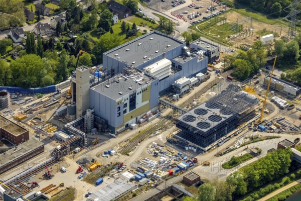 Aerial view, STEAG combined heat and power plant Herne, construction site new gas and steam power plant, Baukau-West, Herne, Ruhr area, North Rhine-Westphalia, Germany, construction work, construction, construction area, construction site, construction project, construction site, DE, E-Werk, Europe, district heating, CCGT power plant, Hertener Straße, power plant, aerial view, aerial photography, aerial photography, new construction, coal-fired power plant, overview, bird's eye view, birds-eyes view, overview