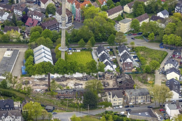 Aerial view, garage yard Mulvanystraße, transmission mast, construction site demolition site, Herne-Mitte, Herne, Ruhr area, North Rhine-Westphalia, Germany, demolition work, demolition building, DE, Europe, commercial enterprises, commercial area, commercial area, commercial site, commercial use, border road, industrial area, industrial site, aerial view, aerial photography, aerial photography, mast, tower, overview, bird's eye view, overview
