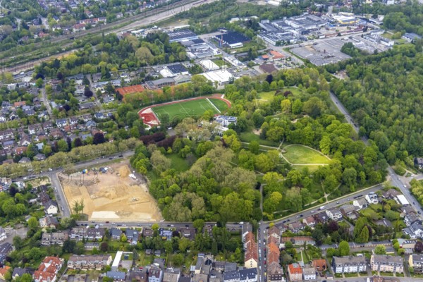 Aerial view, building site at Stadtgarten Herne, Herne-Mitte, Herne, Ruhr area, North Rhine-Westphalia, Germany, building site, building plots, brownfield, DE, Europe, football pitch, football stadium, aerial view, aerial photography, aerial photography, park, sports facilities, sports field, sports facility, overview, bird's-eye view, overview