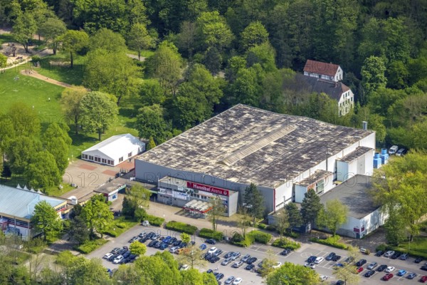 Aerial view, Hannibal Arena Herne im Revierpark Gysenberg, Herne ice rink, Börnig, Herne, Ruhr area, North Rhine-Westphalia, Germany, Am Revierpark, DE, ice rink, Europe, hall, aerial view, aerial photography, aerial photography, sports, overview, bird's-eye view, overview
