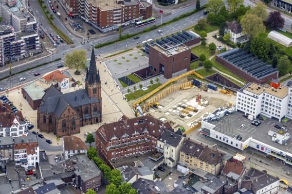 Aerial photograph, new construction Europagarten building at Europaplatz, LWL Museum of Archaeology, Kreuzkirche, Herne-Mitte, Herne, Ruhr area, North Rhine-Westphalia, Germany, place of worship, construction work, construction area, building site, building plots, construction measure, construction project, construction site, DE, Europe, religious community, place of worship, holy place, capacity requirement, church, parish, denomination, LWL, Landschaftsverband Westfalen-Lippe, aerial photograph, aerial photography, aerial photography, museum, new building, photovoltaic, photovoltaic system, religion, religious site, solar, solar system, solar energy, solar power, overview, bird's-eye view, Westphalian State Museum, birds-eyes view, overview