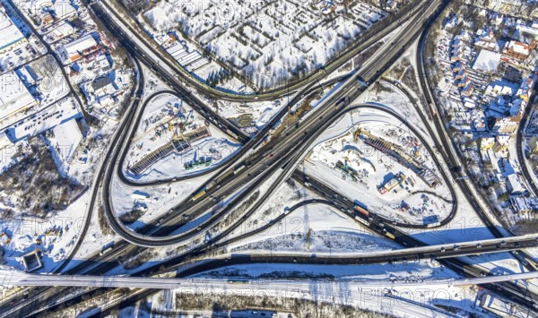 Aerial view, motorway junction Herne, A42 and A43, construction site A43 extension, Baukau, Herne, Ruhr area, North Rhine-Westphalia, Germany, extension, motorway A42, motorway A43, construction work, construction area, construction site, building plots, construction project, construction site, DE, Europe, aerial view, aerial photography, aerial photography, snow, overview, bird's eye view, winter, birds-eyes view, overview