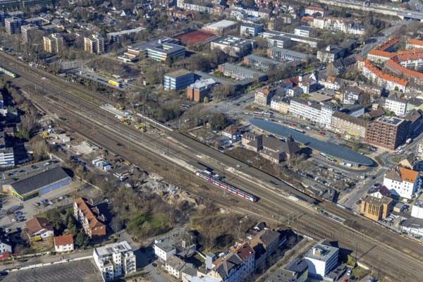 Aerial view, Herne main station, futuristic bus station, Baukau, Herne, Ruhr area, North Rhine-Westphalia, Germany, railway station, bus station, bus stop, DE, Deutsche Bahn AG, Europe, main station, main railway station, roundabout, roundabout, aerial view, aerial photography, aerial photography, overview, bird's-eye view, overview