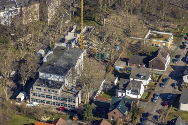 Aerial view, construction site renovation and extension of the primary school Max-Wiethoff, Sodingen, Herne, Ruhr area, North Rhine-Westphalia, Germany, construction work, construction area, building site, building plots, construction measure, construction project, construction site, education, educational institution, DE, extension, Europe, primary school, teaching institute, aerial view, aerial photography, aerial photography, Max-Wiethoff-Straße, new building, renovation, refurbishment, school, overview, bird's eye view, birds-eyes view, overview