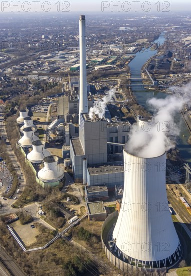 Aerial photo, STEAG combined heat and power plant Herne on the Rhine-Herne Canal, construction site new gas and steam power plant, Baukau-West, Herne, Ruhr area, North Rhine-Westphalia, Germany, construction work, construction, construction area, construction site, construction project, construction site, DE, steam cloud, power plant, Europe, district heating, combined cycle power plant, Hertener Straße, power plant, aerial view, aerial photography, aerial photography, Rhine-Ruhr metropolitan region, new construction, smoke cloud, coal-fired power plant, overview, bird's-eye view, overview