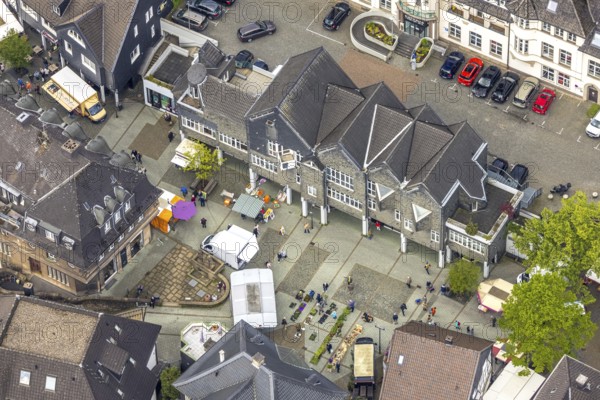 Aerial view, market, weekly market market, old town with market, Herdecke, Ruhr area, North Rhine-Westphalia, Germany, DE, Europe, aerial view, aerial photography, aerial photography, overview, bird's-eye view, overview