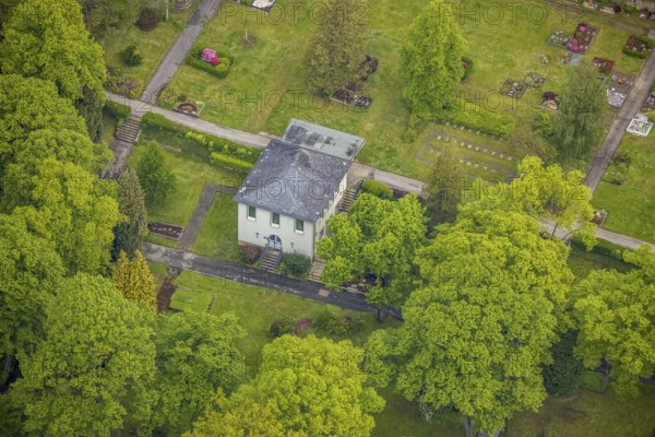 Aerial view, chapel of the städt. Cemetery, Wienberg, Herdecke, Ruhr area, North Rhine-Westphalia, Germany, burial place, DE, Europe, cemetery, memorial, place of worship, graves, burial ground, aerial photograph, aerial photography, aerial photography, resting place, overview, bird's-eye view, birds-eyes view, overview